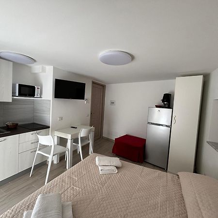 House Nonna Pina Apartment เชฟาลู ภายนอก รูปภาพ
